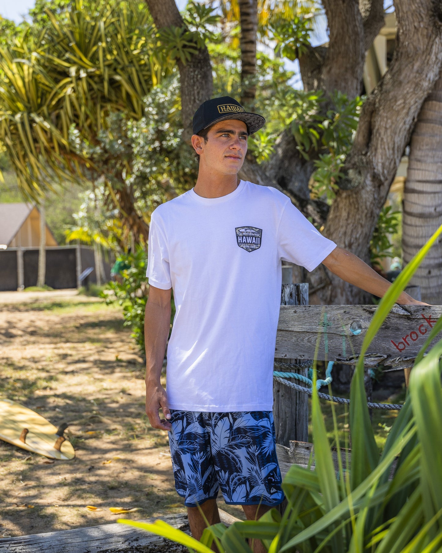 Hi Shield Classic T-shirt - White