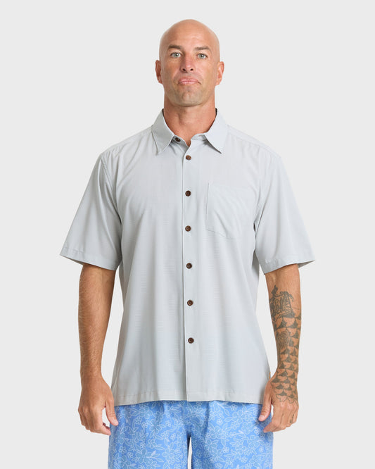 Chaser-Short-Sleeve-Woven-Shirt-High-Rise-1